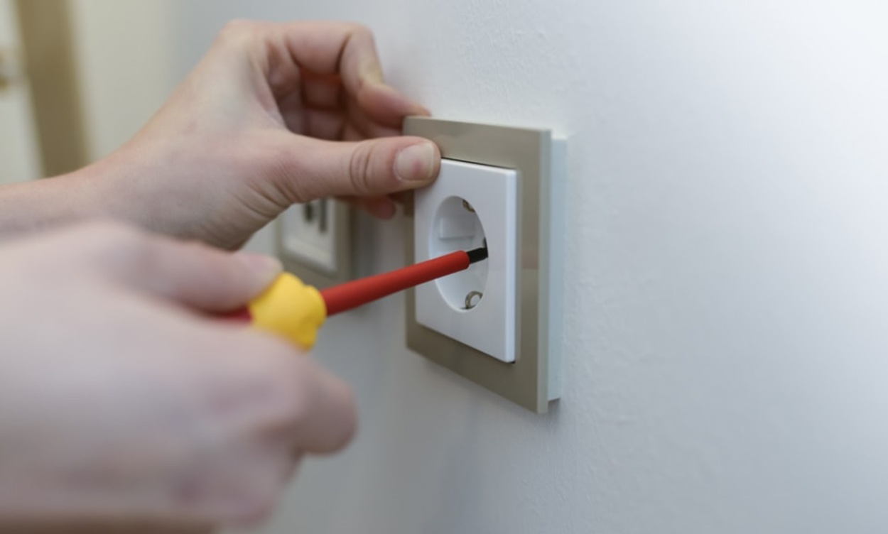 Elektro­installation bei Gunkel Elektro GmbH in Sinntal